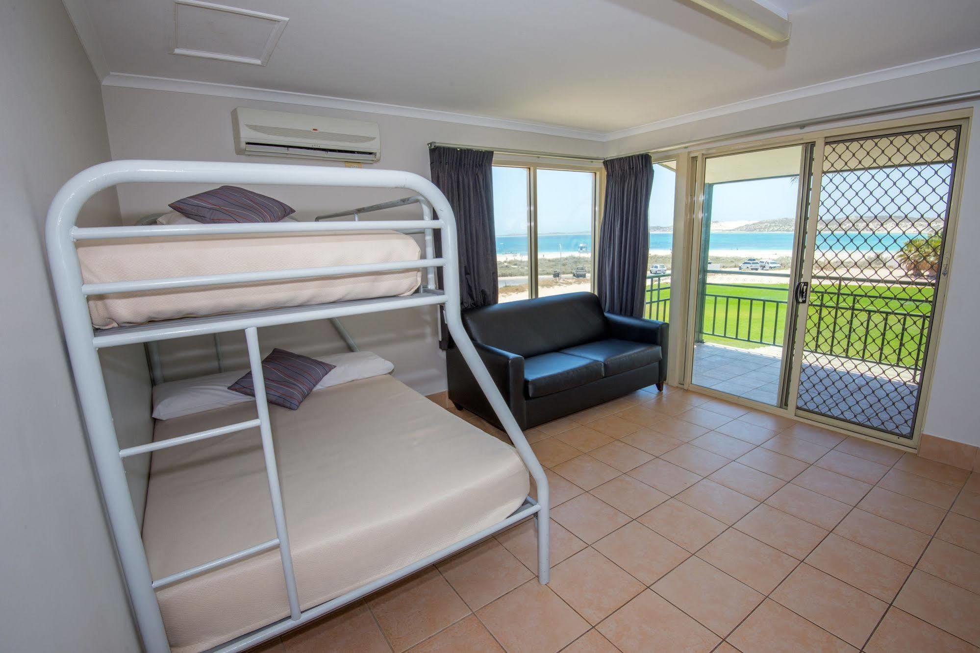Ningaloo Reef Resort Coral Bay Exterior foto